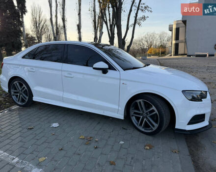 Белый Ауди А3, объемом двигателя 1.98 л и пробегом 211 тыс. км за 19000 $, фото 3 на Automoto.ua