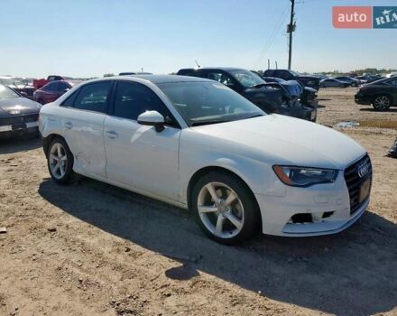 Белый Ауди А3, объемом двигателя 1.8 л и пробегом 35 тыс. км за 2000 $, фото 3 на Automoto.ua