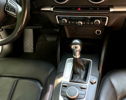 Белый Ауди А3, объемом двигателя 1.8 л и пробегом 190 тыс. км за 13300 $, фото 13 на Automoto.ua