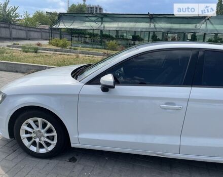 Білий Ауді А3, об'ємом двигуна 2 л та пробігом 40 тис. км за 19200 $, фото 6 на Automoto.ua