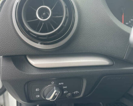 Білий Ауді А3, об'ємом двигуна 1.97 л та пробігом 63 тис. км за 20200 $, фото 24 на Automoto.ua