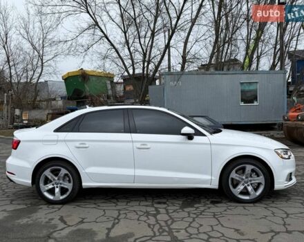 Білий Ауді А3, об'ємом двигуна 1.98 л та пробігом 240 тис. км за 11499 $, фото 4 на Automoto.ua