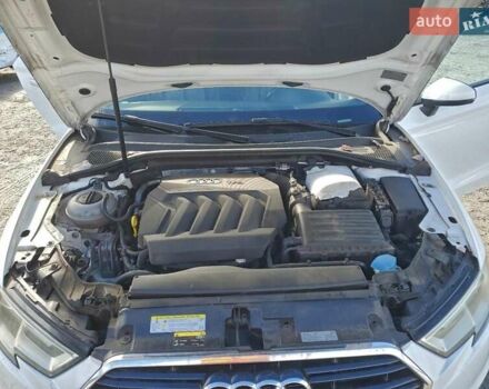 Білий Ауді А3, об'ємом двигуна 2 л та пробігом 70 тис. км за 2500 $, фото 10 на Automoto.ua