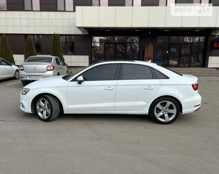 Білий Ауді А3, об'ємом двигуна 2 л та пробігом 61 тис. км за 19499 $, фото 4 на Automoto.ua