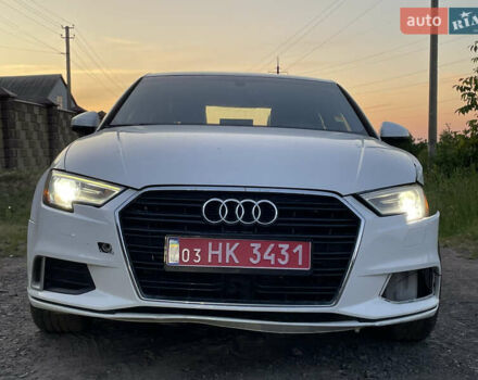 Белый Ауди А3, объемом двигателя 2 л и пробегом 238 тыс. км за 11750 $, фото 4 на Automoto.ua