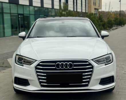 Ауди А3 2020 в Хмельницком на Automoto.ua Белый Ауди А3, объемом двигателя 1.98 л и пробегом 69 тыс. км за 16500 $, фото 3 на Automoto.ua