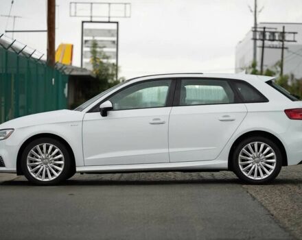 Белый Ауди А3, объемом двигателя 1.4 л и пробегом 53 тыс. км за 14500 $, фото 3 на Automoto.ua