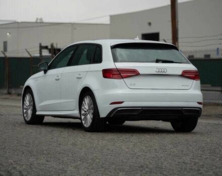 Белый Ауди А3, объемом двигателя 1.4 л и пробегом 53 тыс. км за 14500 $, фото 4 на Automoto.ua