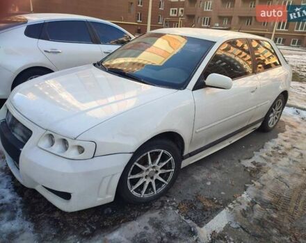 Білий Ауді А3, об'ємом двигуна 1.8 л та пробігом 384 тис. км за 4350 $, фото 1 на Automoto.ua