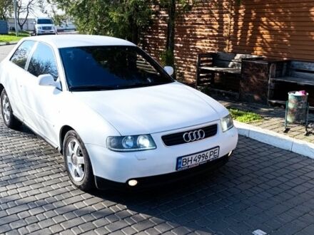 Белый Ауди А3, объемом двигателя 1.9 л и пробегом 255 тыс. км за 4000 $, фото 1 на Automoto.ua