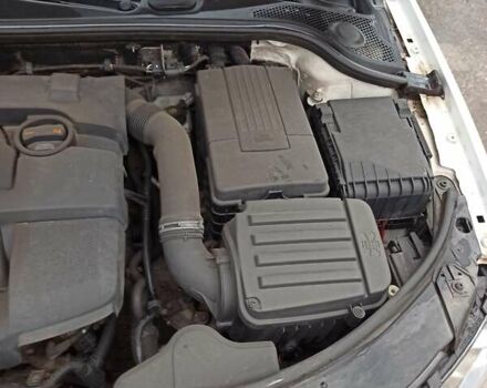 Білий Ауді А3, об'ємом двигуна 1.6 л та пробігом 201 тис. км за 7900 $, фото 1 на Automoto.ua