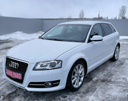 Белый Ауди А3, объемом двигателя 1.39 л и пробегом 200 тыс. км за 8700 $, фото 1 на Automoto.ua