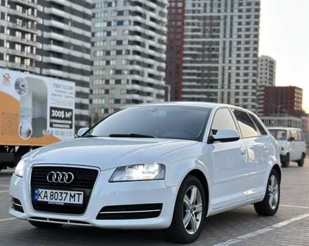 Белый Ауди А3, объемом двигателя 1.2 л и пробегом 206 тыс. км за 8200 $, фото 1 на Automoto.ua