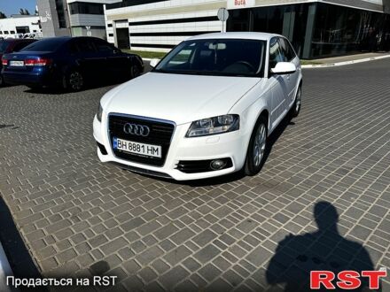 Білий Ауді А3, об'ємом двигуна 1.2 л та пробігом 185 тис. км за 9000 $, фото 1 на Automoto.ua
