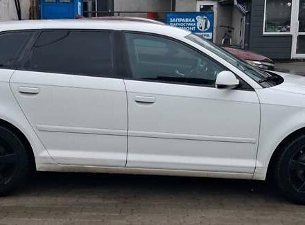 Белый Ауди А3, объемом двигателя 1.97 л и пробегом 173 тыс. км за 12800 $, фото 1 на Automoto.ua