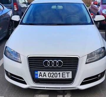 Ауди А3 2012 в Киеве на Automoto.ua Белый Ауди А3, объемом двигателя 1.2 л и пробегом 261 тыс. км за 8100 $, фото 1 на Automoto.ua