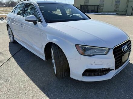 Ауди А3 2015 в Виннице на Automoto.ua Белый Ауди А3, объемом двигателя 2 л и пробегом 87 тыс. км за 3200 $, фото 1 на Automoto.ua