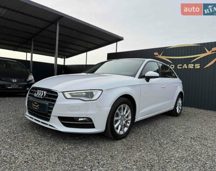 Белый Ауди А3, объемом двигателя 1.6 л и пробегом 141 тыс. км за 16499 $, фото 1 на Automoto.ua