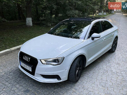 Ауди А3 2015 в Черновцах на Automoto.ua Белый Ауди А3, объемом двигателя 1.8 л и пробегом 198 тыс. км за 12000 $, фото 1 на Automoto.ua