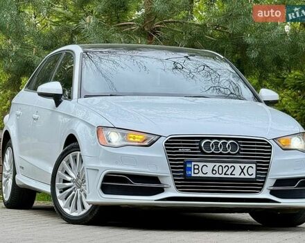 Белый Ауди А3, объемом двигателя 1.4 л и пробегом 279 тыс. км за 12999 $, фото 1 на Automoto.ua