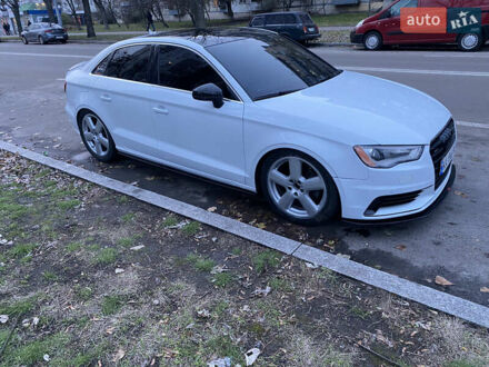 Ауди А3 2015 в Киеве на Automoto.ua Белый Ауди А3, объемом двигателя 2 л и пробегом 188 тыс. км за 13300 $, фото 1 на Automoto.ua