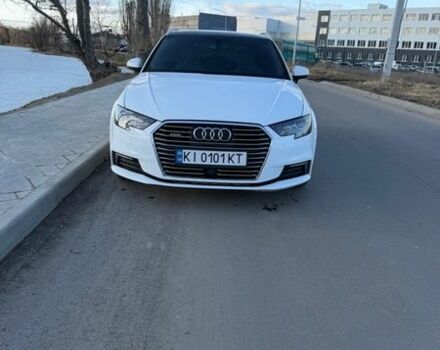 Белый Ауди А3, объемом двигателя 1.4 л и пробегом 180 тыс. км за 17000 $, фото 1 на Automoto.ua