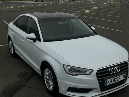 Білий Ауді А3, об'ємом двигуна 2 л та пробігом 130 тис. км за 18000 $, фото 1 на Automoto.ua