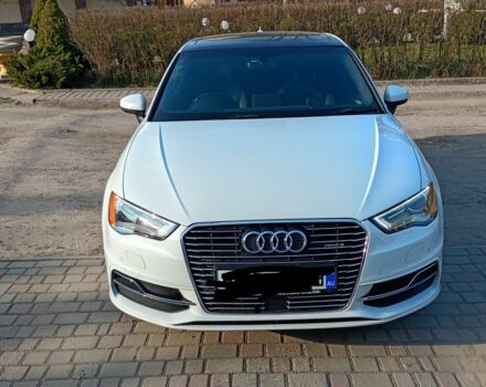 Белый Ауди А3, объемом двигателя 1.4 л и пробегом 134 тыс. км за 17000 $, фото 1 на Automoto.ua