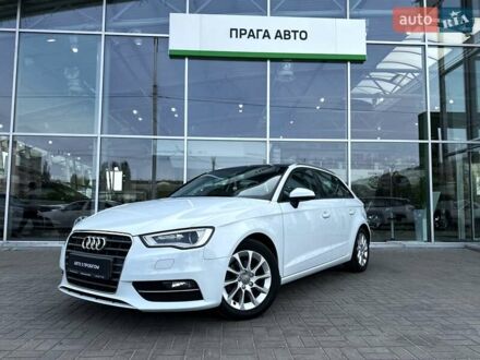 Ауди А3 2016 в Киеве на Automoto.ua Белый Ауди А3, объемом двигателя 2 л и пробегом 129 тыс. км за 17100 $, фото 1 на Automoto.ua