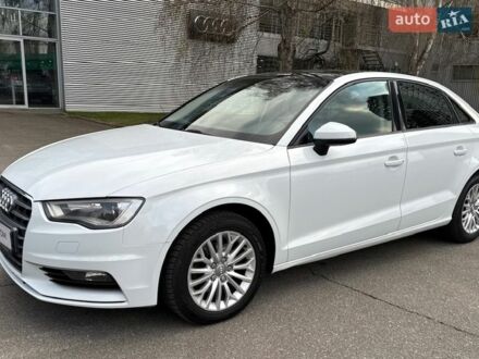 Белый Ауди А3, объемом двигателя 2 л и пробегом 216 тыс. км за 13500 $, фото 1 на Automoto.ua
