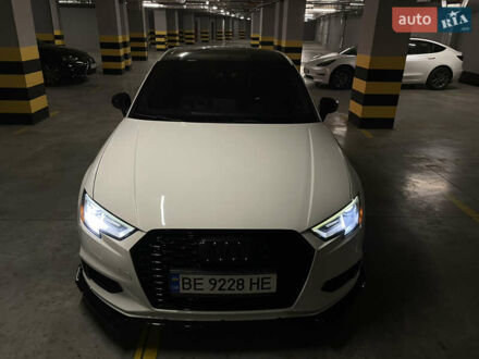 Ауди А3 2016 в Николаеве на Automoto.ua Белый Ауди А3, объемом двигателя 1.98 л и пробегом 161 тыс. км за 15900 $, фото 1 на Automoto.ua