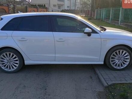 Белый Ауди А3, объемом двигателя 1.4 л и пробегом 134 тыс. км за 17000 $, фото 1 на Automoto.ua