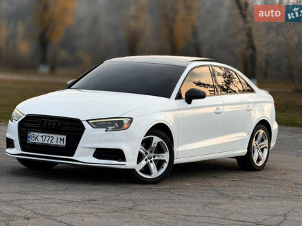 Белый Ауди А3, объемом двигателя 2 л и пробегом 158 тыс. км за 14999 $, фото 1 на Automoto.ua