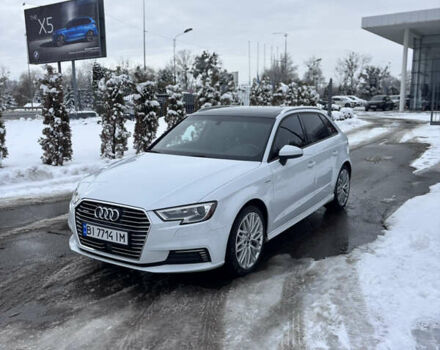 Белый Ауди А3, объемом двигателя 1.4 л и пробегом 80 тыс. км за 17700 $, фото 1 на Automoto.ua