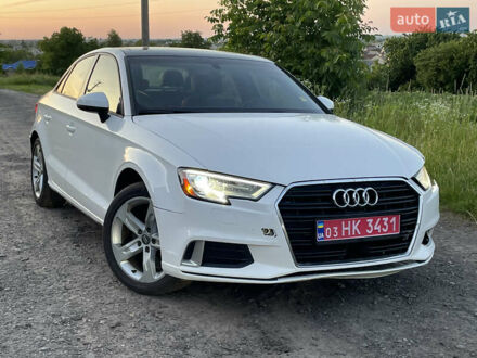 Ауди А3 2018 в Луцке на Automoto.ua Белый Ауди А3, объемом двигателя 2 л и пробегом 238 тыс. км за 11750 $, фото 1 на Automoto.ua