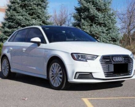 Білий Ауді А3, об'ємом двигуна 1.3 л та пробігом 98 тис. км за 5500 $, фото 1 на Automoto.ua