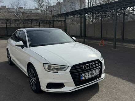 Ауди А3 2020 в Одессе на Automoto.ua Белый Ауди А3, объемом двигателя 1.98 л и пробегом 80 тыс. км за 24000 $, фото 1 на Automoto.ua