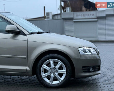 Бежевий Ауді А3, об'ємом двигуна 1.4 л та пробігом 135 тис. км за 8750 $, фото 7 на Automoto.ua