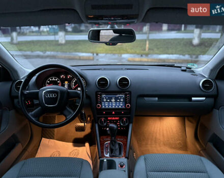 Бежевий Ауді А3, об'ємом двигуна 1.4 л та пробігом 135 тис. км за 8750 $, фото 29 на Automoto.ua