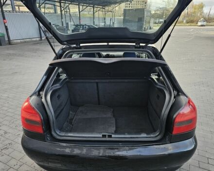 Ауди А3 1998 в Киеве на Automoto.ua Черный Ауди А3, объемом двигателя 1.6 л и пробегом 281 тыс. км за 3300 $, фото 10 на Automoto.ua