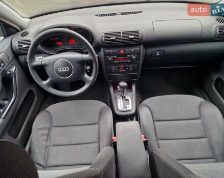 Черный Ауди А3, объемом двигателя 1.9 л и пробегом 238 тыс. км за 3700 $, фото 4 на Automoto.ua