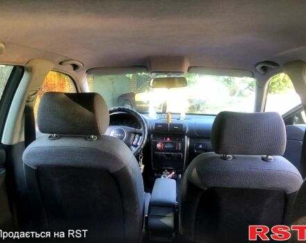 Черный Ауди А3, объемом двигателя 1.6 л и пробегом 212 тыс. км за 4500 $, фото 5 на Automoto.ua