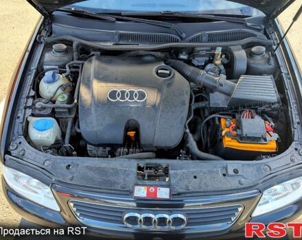 Черный Ауди А3, объемом двигателя 1.6 л и пробегом 254 тыс. км за 4600 $, фото 3 на Automoto.ua