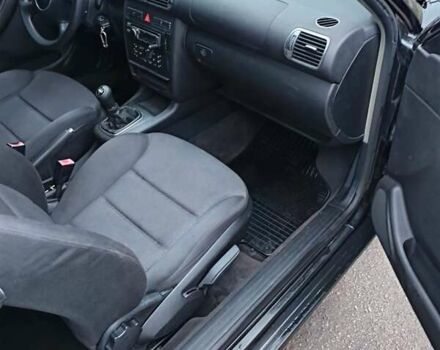 Черный Ауди А3, объемом двигателя 1.6 л и пробегом 252 тыс. км за 4200 $, фото 8 на Automoto.ua