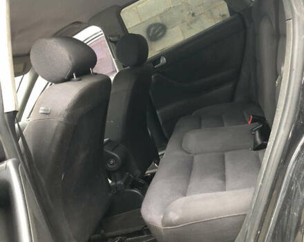 Черный Ауди А3, объемом двигателя 1.6 л и пробегом 255 тыс. км за 2500 $, фото 7 на Automoto.ua