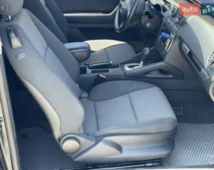 Чорний Ауді А3, об'ємом двигуна 1.6 л та пробігом 212 тис. км за 7400 $, фото 28 на Automoto.ua
