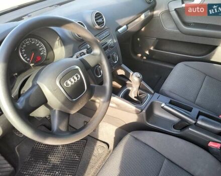 Чорний Ауді А3, об'ємом двигуна 1.6 л та пробігом 215 тис. км за 6200 $, фото 3 на Automoto.ua