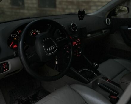 Черный Ауди А3, объемом двигателя 1.9 л и пробегом 300 тыс. км за 5400 $, фото 3 на Automoto.ua