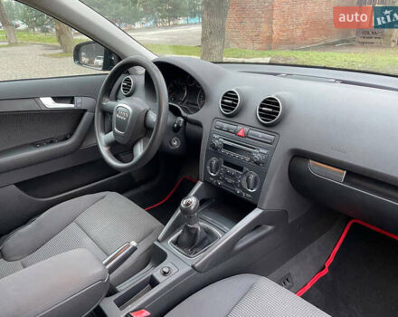 Черный Ауди А3, объемом двигателя 1.6 л и пробегом 200 тыс. км за 5950 $, фото 5 на Automoto.ua