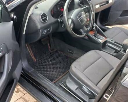 Черный Ауди А3, объемом двигателя 2 л и пробегом 288 тыс. км за 8000 $, фото 1 на Automoto.ua